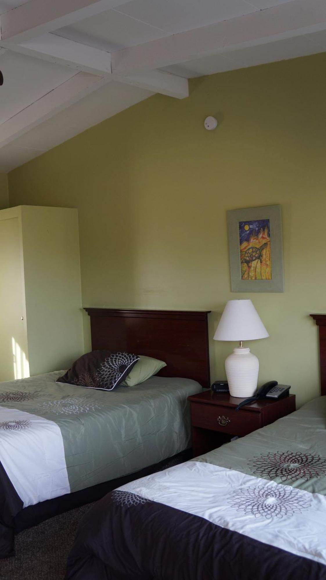 טוונטיניין פאלמס Harmony Motel חדר תמונה