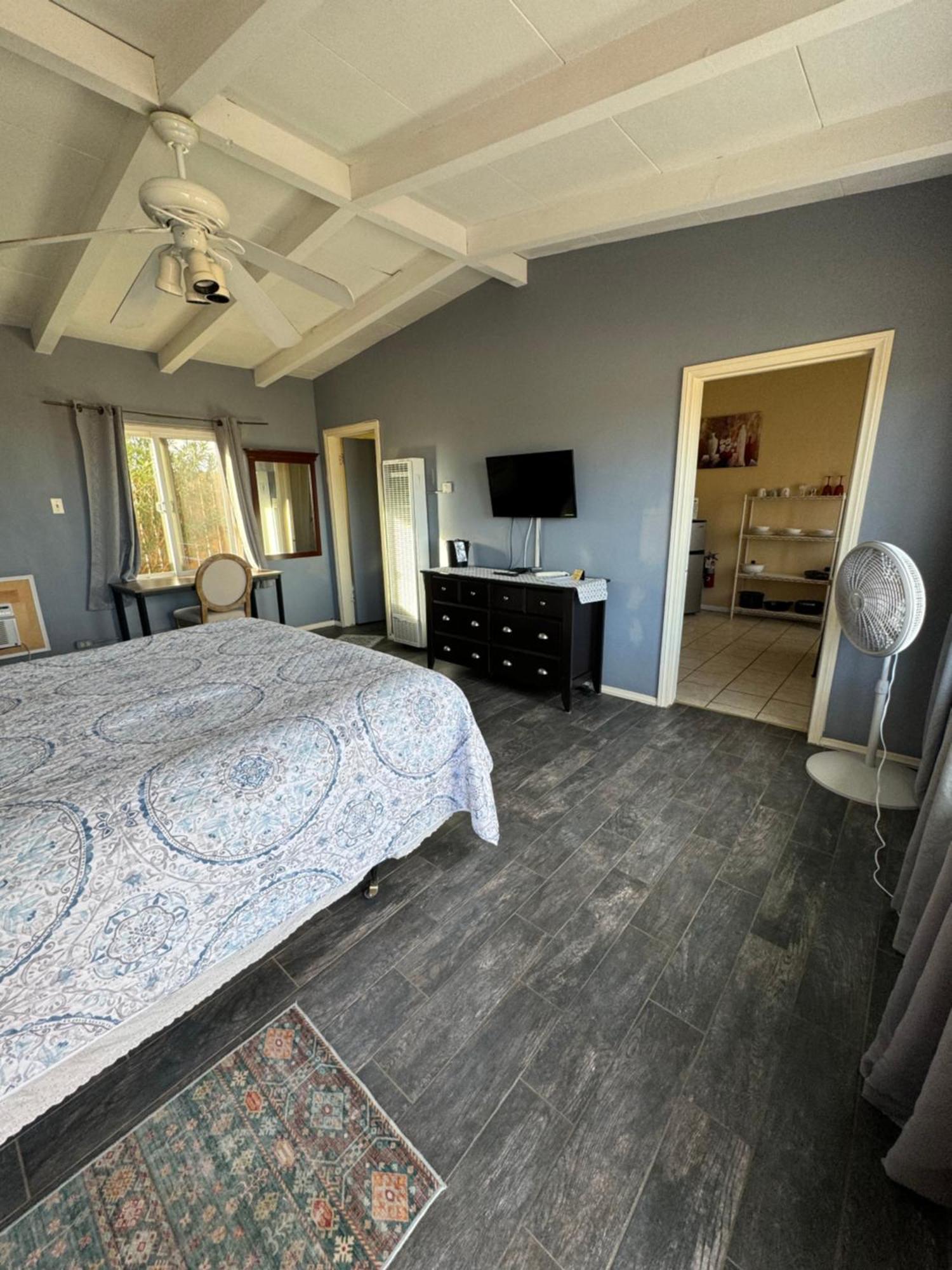 טוונטיניין פאלמס Harmony Motel מראה חיצוני תמונה