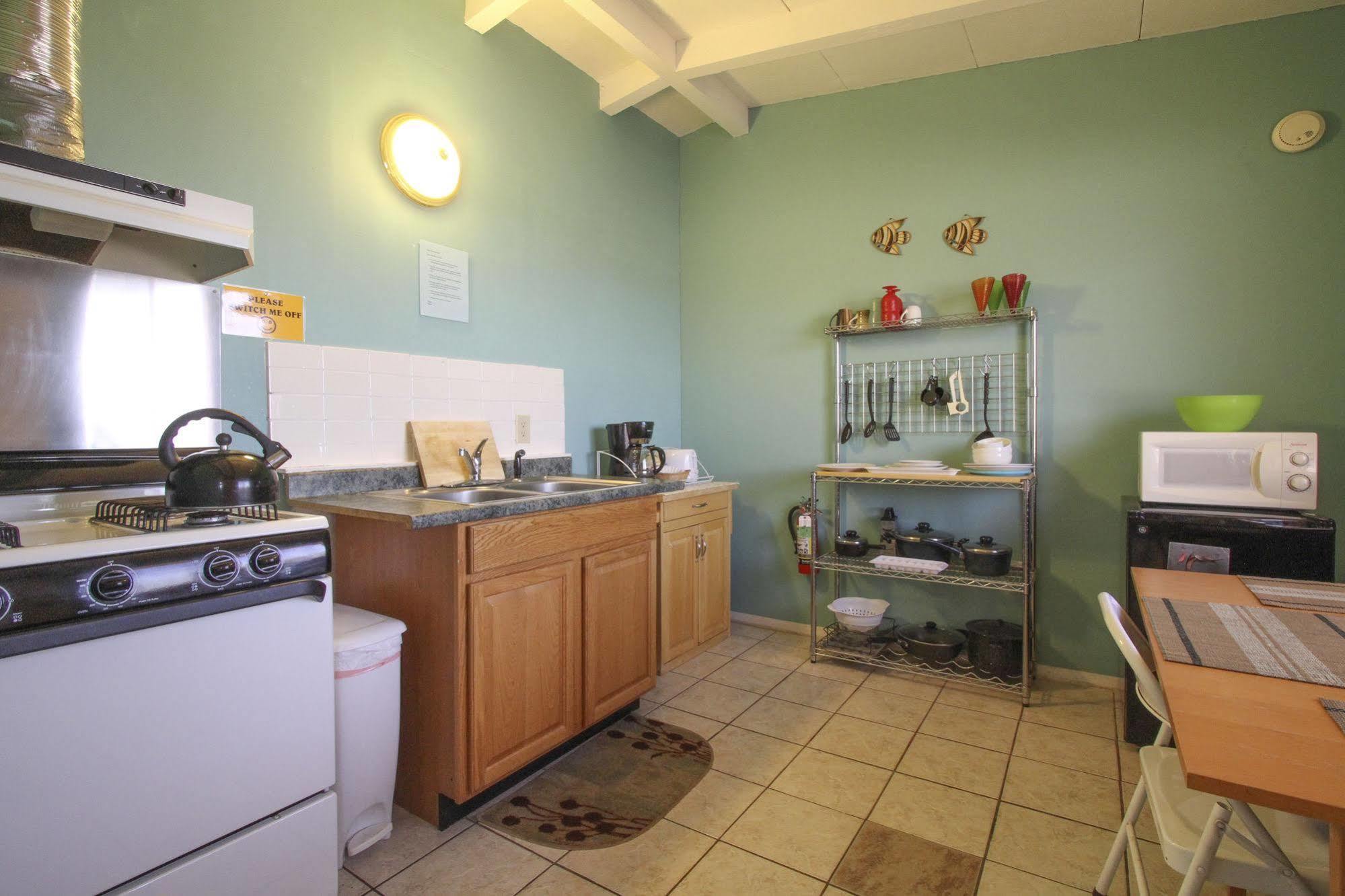 טוונטיניין פאלמס Harmony Motel מראה חיצוני תמונה